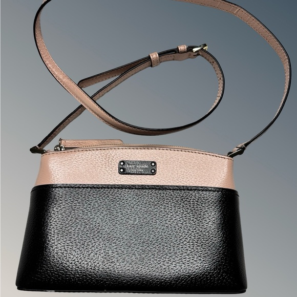 kate spade Handbags - Kate Spade Black and Light Pink Crossbody Bag